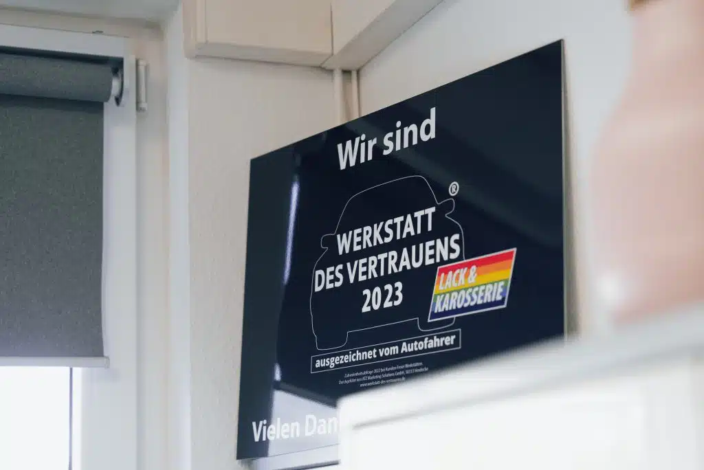Werkstatt des Vertrauens Schild
